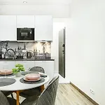 Wyjatkowe W Centrum דירה *